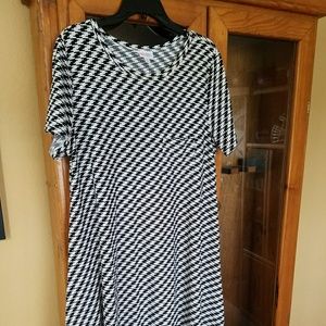LuLaRoe Carly
